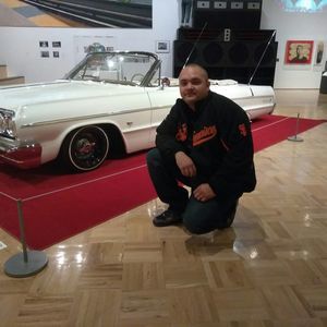 Meet your Posher, Cesar